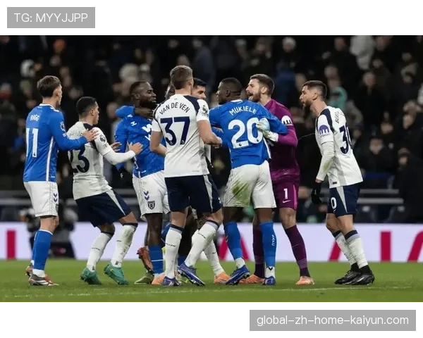 升班马科莫成赛季最大黑马 欧战资格竞争注入新变量